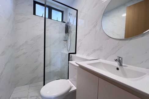 b065bbb4-effb-4d8a-a7a1-a12f410dcf1c