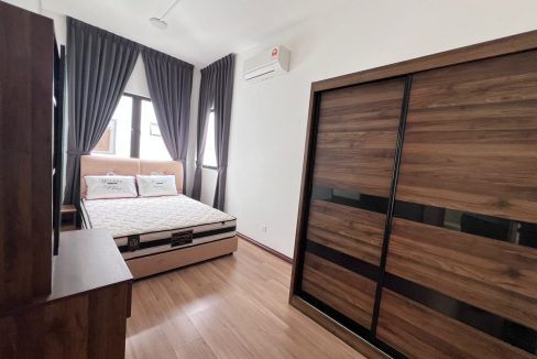 bb1db593-4620-4724-9472-5ee614936279