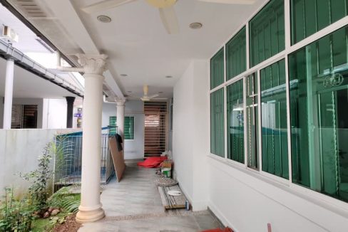 1449c4c4-26af-40d6-b2f7-46b4c3944450