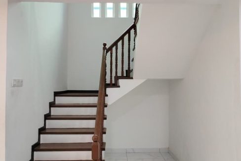 cdd86c7e-b18f-401c-a2e2-79279b145637