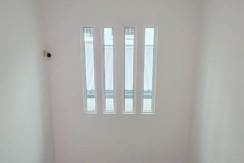 dd573926-4cd4-40bf-ba1f-9bd2f1ac8d6c