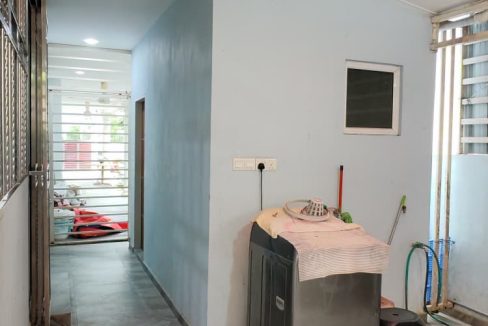 e79b9f79-afc1-466e-9f5c-f40c145b5812