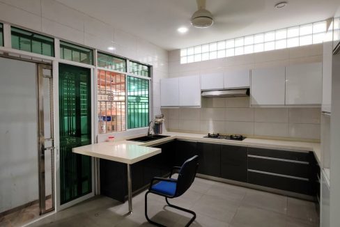 f0ec9b71-262e-4685-a1bc-b7d5e9e6ab23