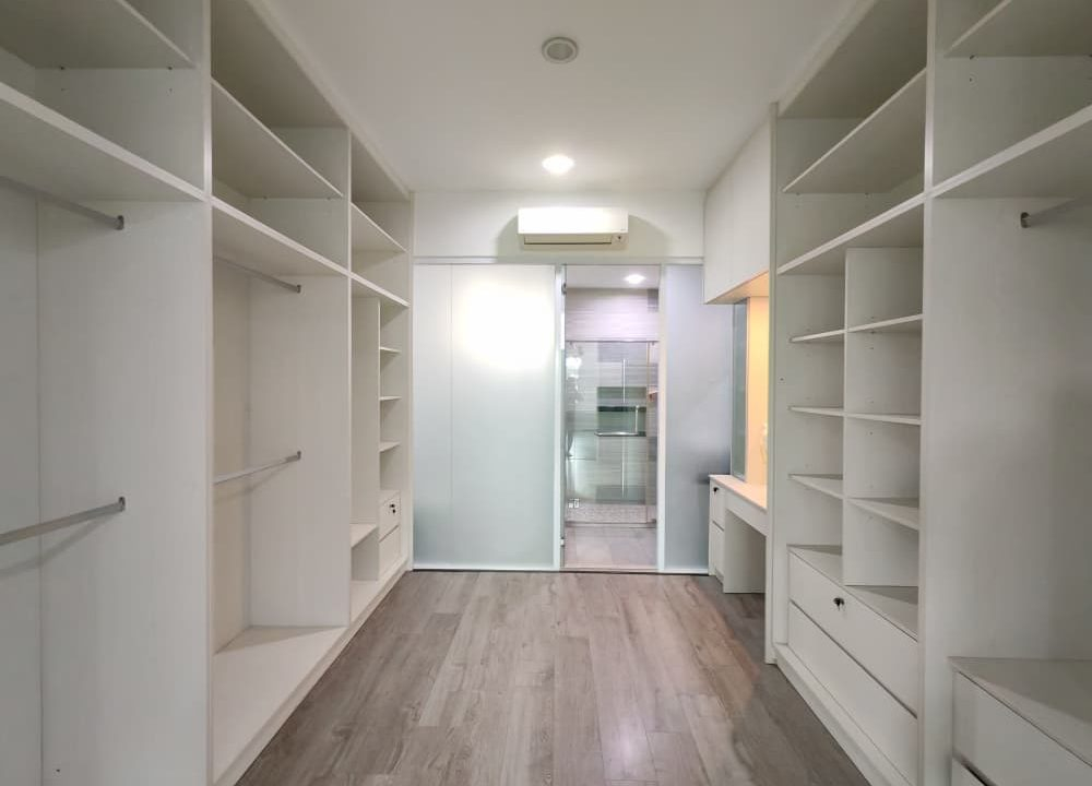 f21019e4-95d5-4bfd-840b-1d65d0a9fe9d