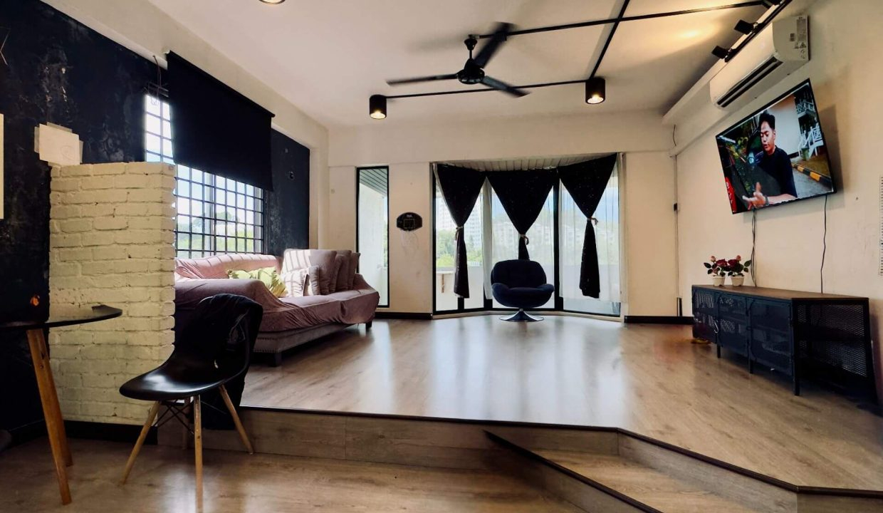 Lucky Heights - Yeoh