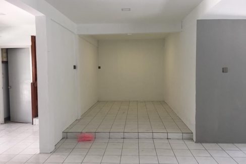 b631a1d1-9610-4ca3-8205-f239990e94a8