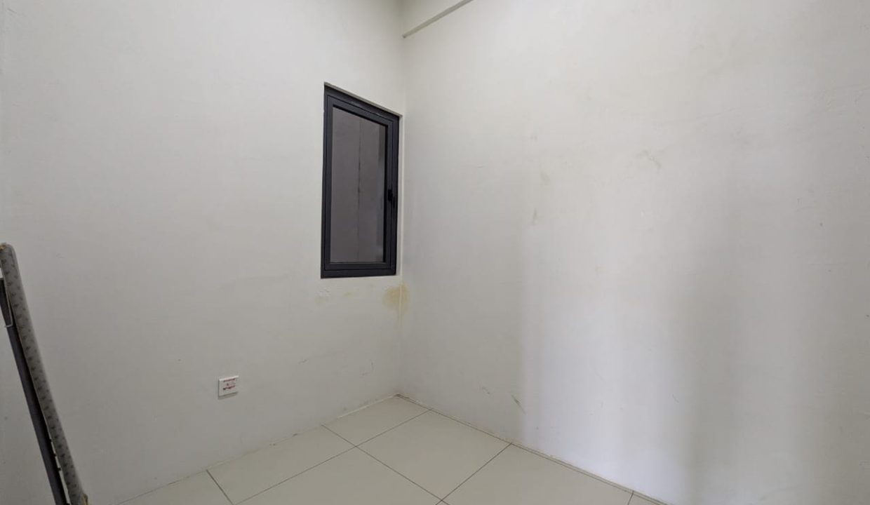 00b327e2-5c1e-4ebc-b70c-7e74cffbc717