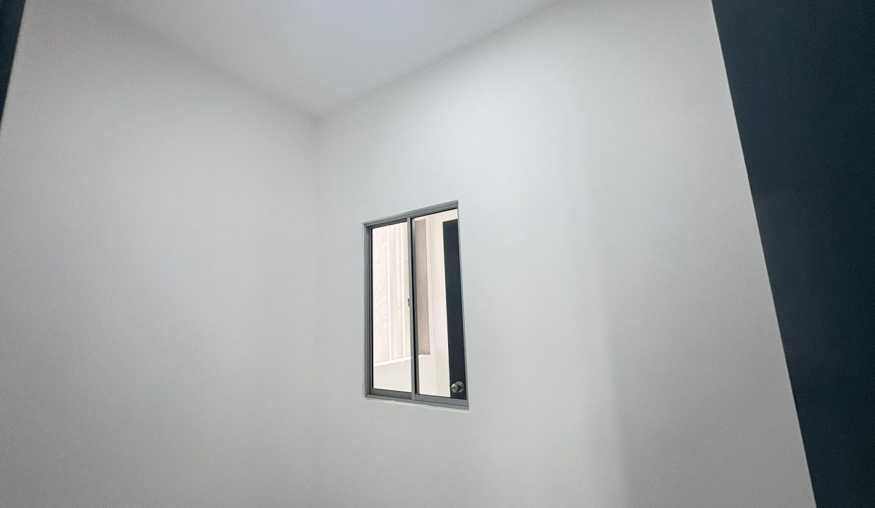 0f10a1bb-c7a4-4c8c-a931-2ac6151ba3d3