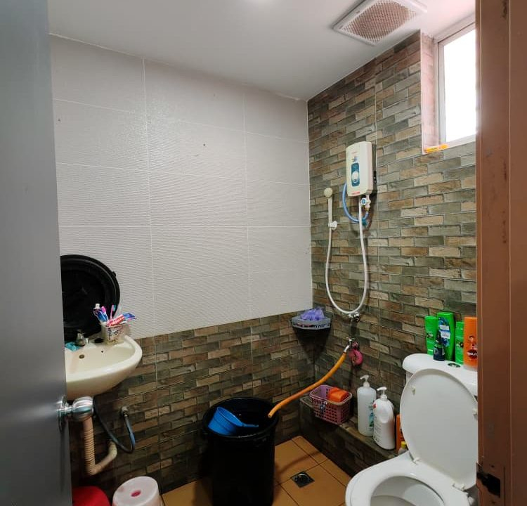 140b7d5c-71e4-4ce2-83a3-77061b7e3c83