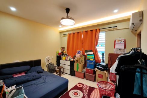 737f0fd5-56e9-46ec-8e04-4576ca1063ae