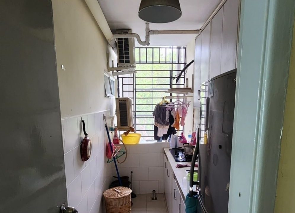 9303e4c2-2c22-40e1-8741-2502414e0b3d