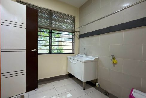 Taman Pelangi - Yeoh