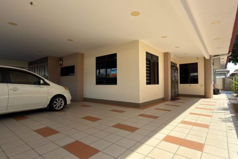 Taman Pelangi - Yeoh