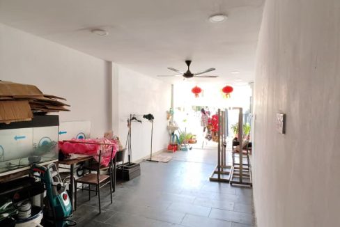 b5d98070-23dc-4aff-bae9-92ff6d3aa175