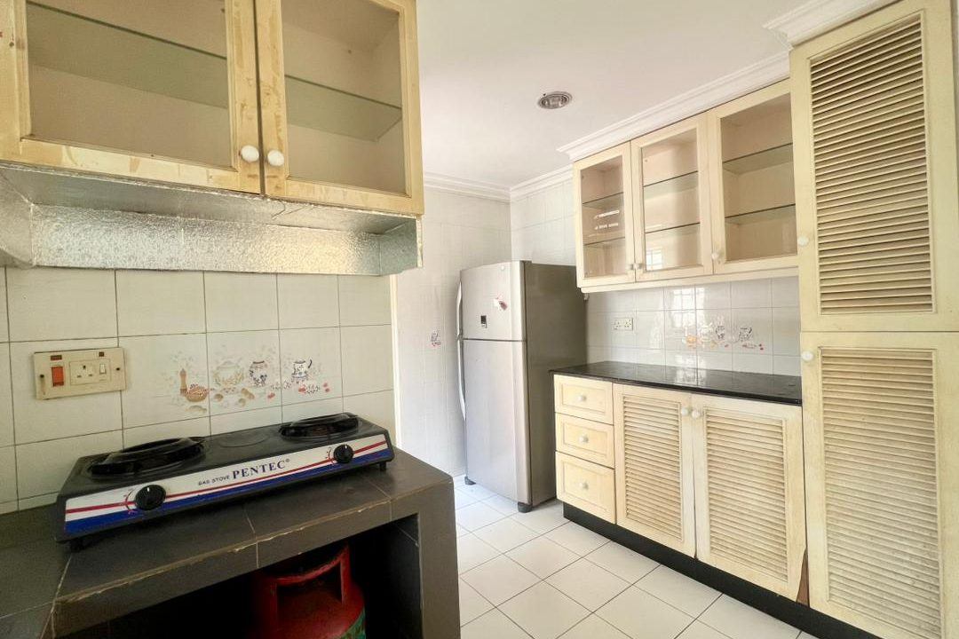 ba5ba972-d661-40f2-8a12-d5f9b8088522