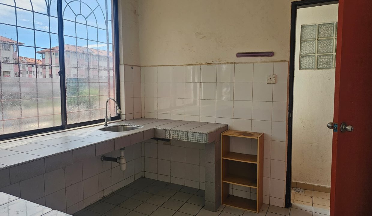 cd255216-2cac-4e15-a928-f3cf30aef5c6