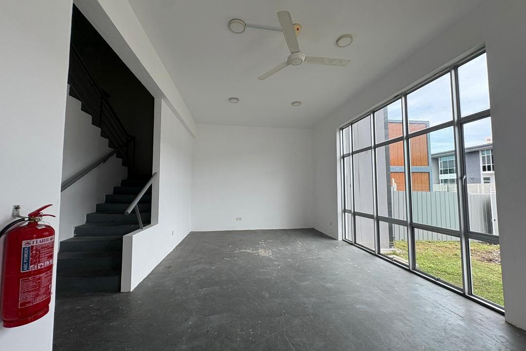 ebe4ffb5-8727-4e54-973e-40af8f581509