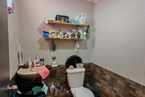 f9556e51-fe22-4fce-a0e5-1c9d5d023a7a