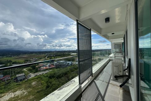 098f8a94-10d3-40f7-97fc-5afb574bb21d