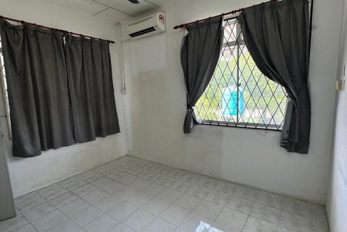 0f3fa702-3f9b-4291-aed6-7f8139fc1cdb