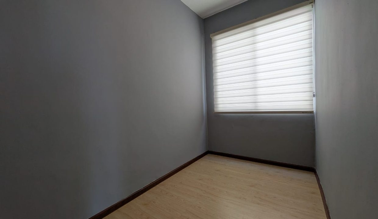 1f4577b0-ad12-41fc-8fd9-9a1496a59c62