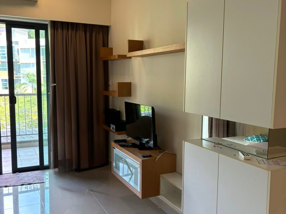 3ba9fd76-4d90-40fb-8dc2-0e6373e2871e