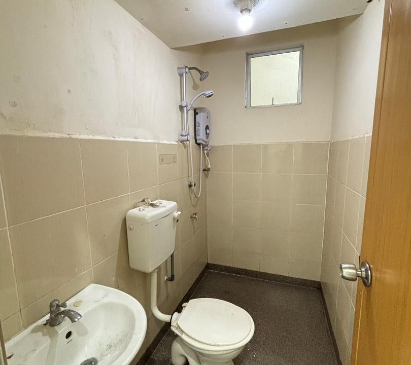 40a090ea-534f-41c1-99e7-e44575459b9b