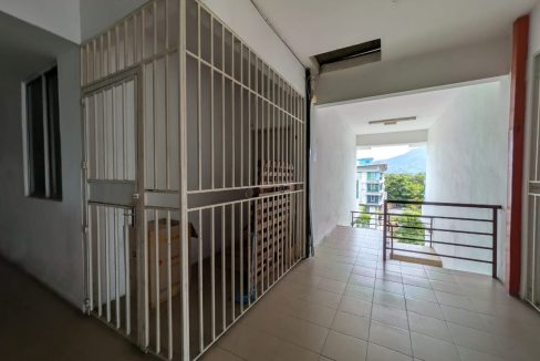 584bfe84-47a3-49d0-8b66-8d9127d70eaa