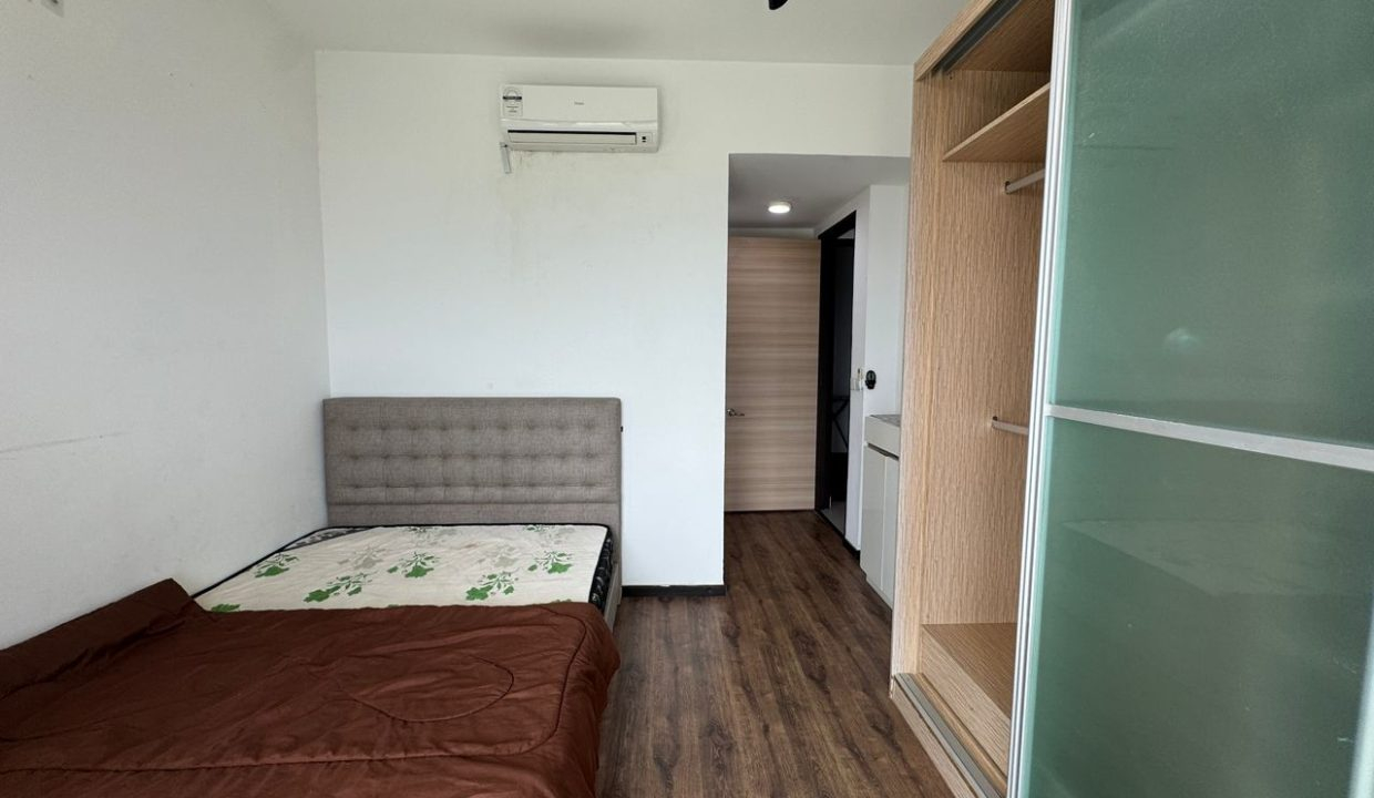 7bd5804b-9d4a-4101-b949-0079a41240a0