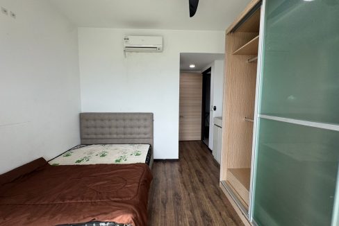 7bd5804b-9d4a-4101-b949-0079a41240a0