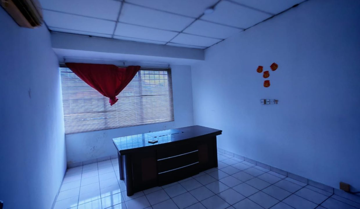 80d1216c-5806-4918-984a-f16cbb60bc02