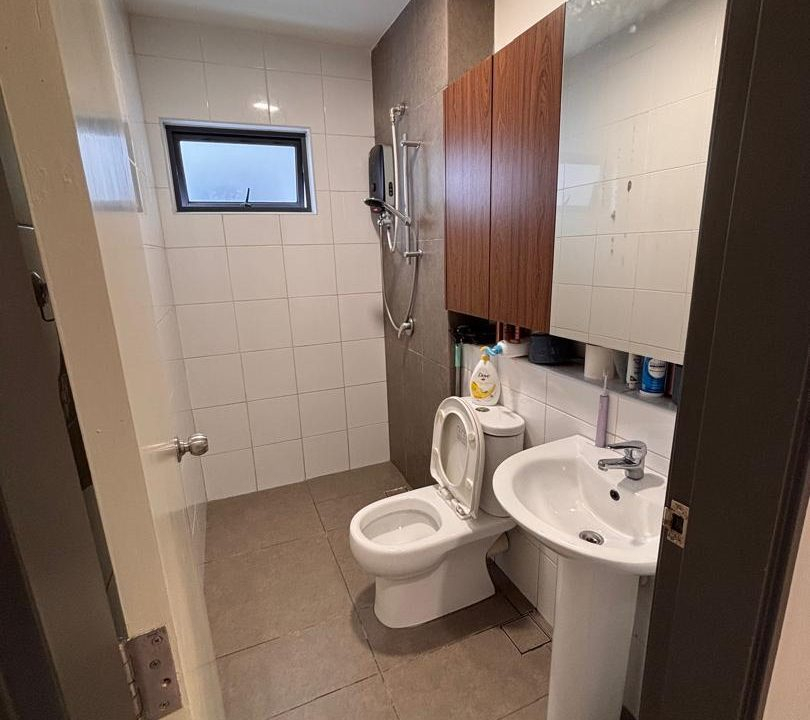 b4965196-b960-4d7b-bcea-48e1ba86d0e2