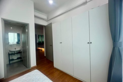 bb1e3047-1c58-46bc-a707-4ce1dbe12cc8