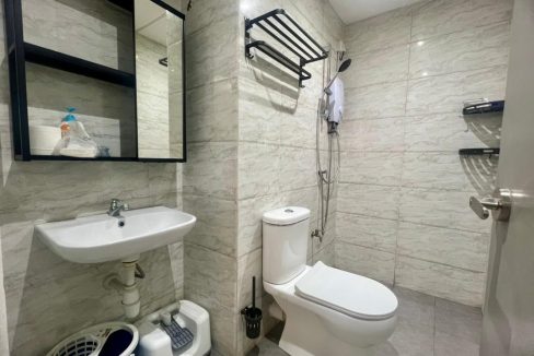 be195a21-ef4c-4f56-8a6b-49f40e4d8c15