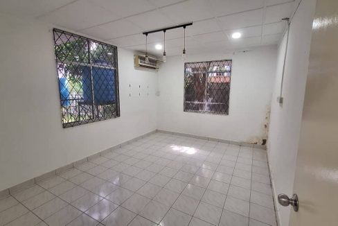 d5153fba-659e-40fc-8248-b4a704f30e1b