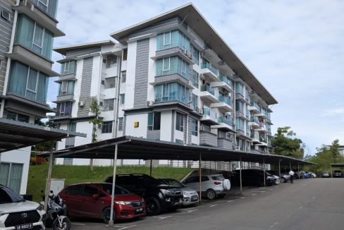 e4a53137-f2a4-49d9-a580-156f85dc02f7