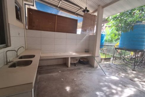 f93c3073-1146-4448-98bf-62d8cc9294a8