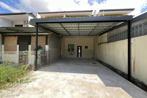 fcf487e8-6fb3-4cbf-840d-07fce78676d9