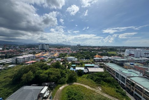 04298f6b-4044-4a2d-8f55-f0f3f36eb66e