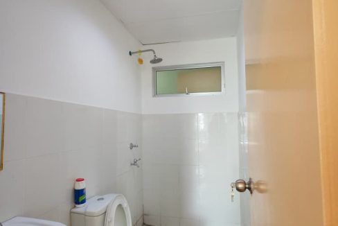 0f5748d9-1e5c-4392-a6b5-0773ffb58f5f