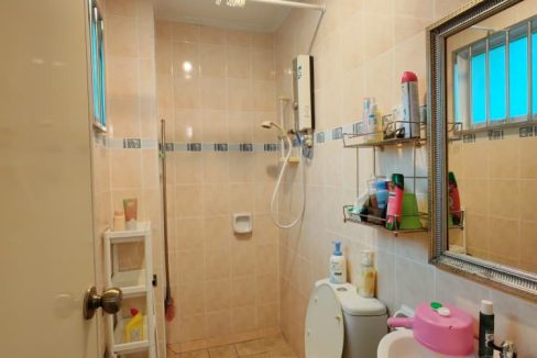 379d83ce-ae44-4858-a88e-597e8eaa4821