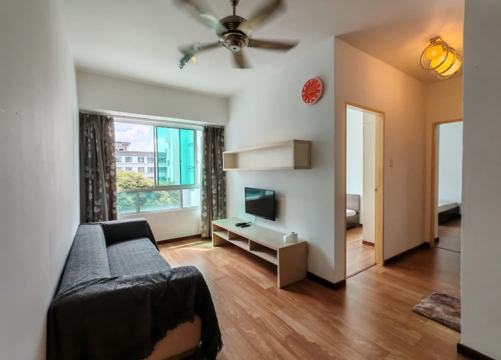 37b79338-5956-4303-a1e6-e8f3b73ac3bf