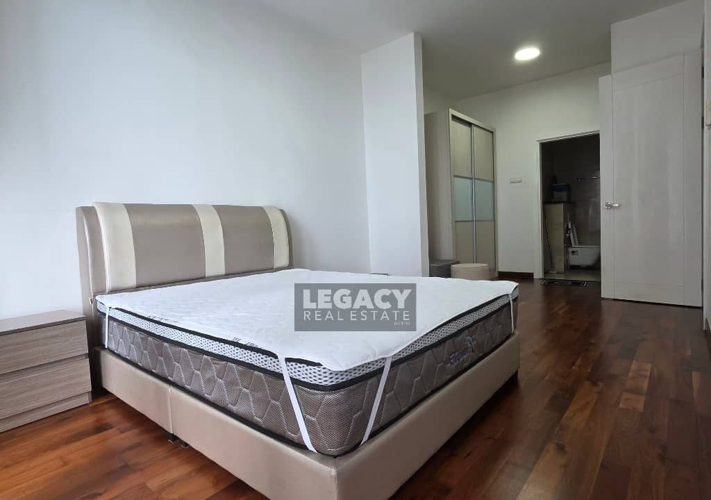 56d6fdc5-4e5b-4ff4-9368-6fd678767f3b