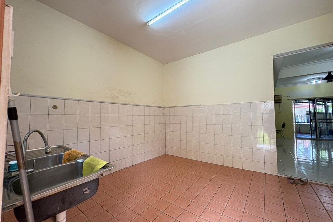 588d31d4-e837-434c-b069-a66e58e0668c