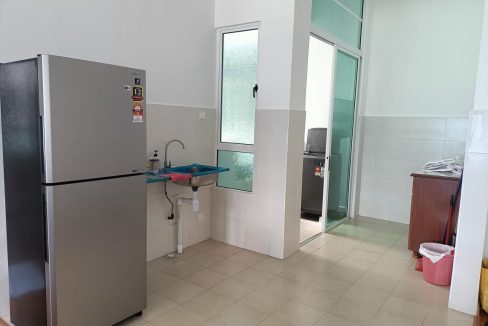 6c8be08d-d3e2-4933-859e-2ad684744883