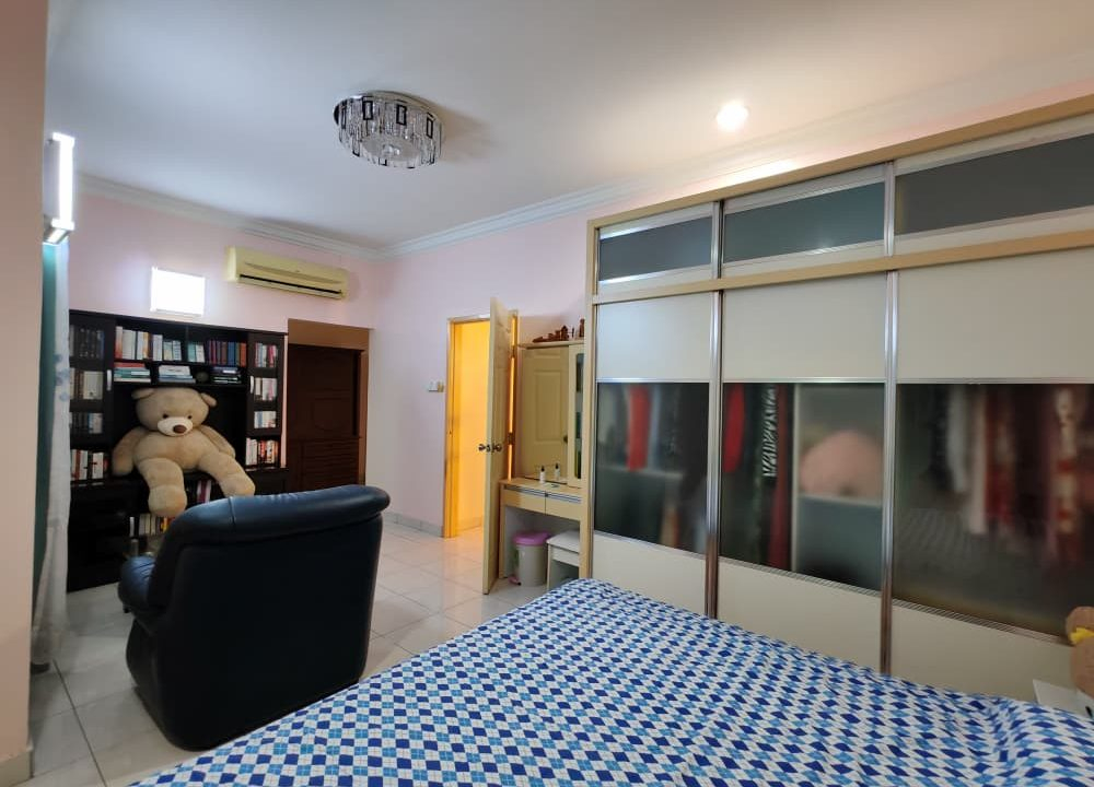 6edee328-9467-4a92-82b1-91f5ce165b9b