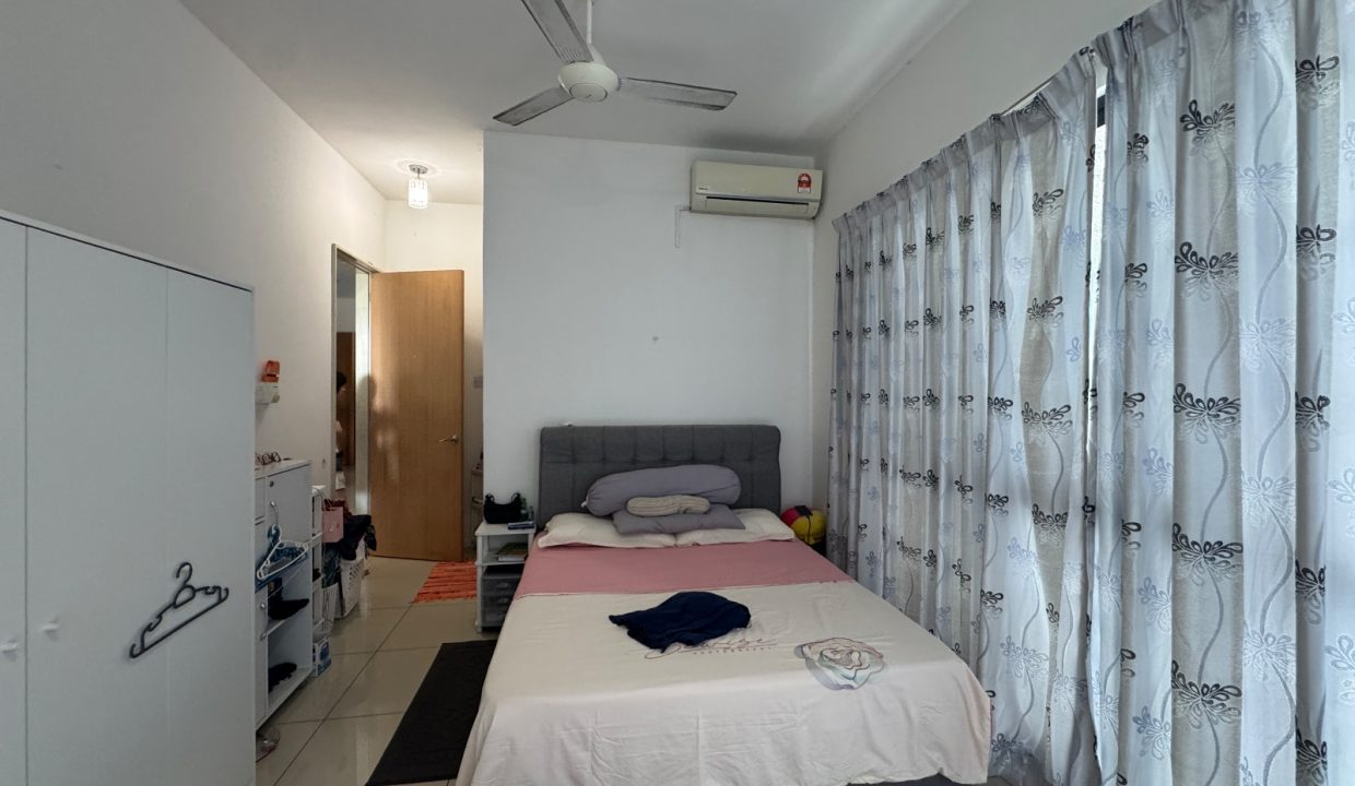 8f494418-7954-4ce2-8dd8-591ede7287ab