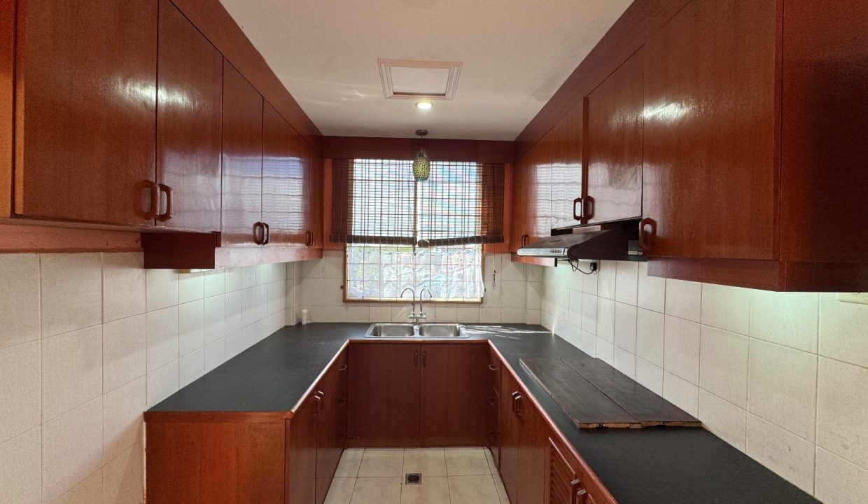 ab2e2ce8-65a8-485c-aae5-591fdfb1b3e9