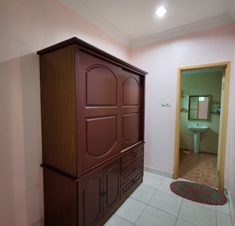 d20881d1-3bcc-4eb9-a6ef-ec21675924de