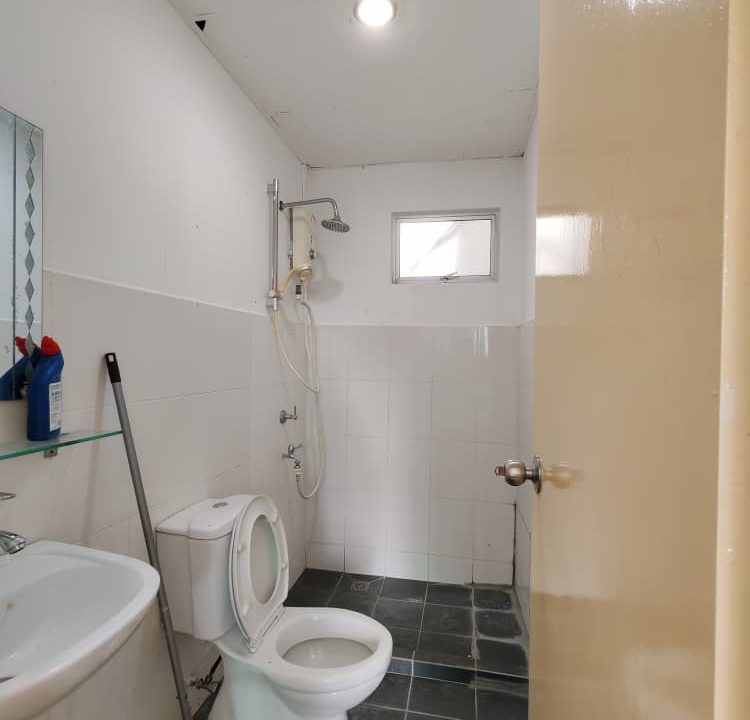 ea9ed9e5-390f-4854-9d4e-ab18f23bfc90